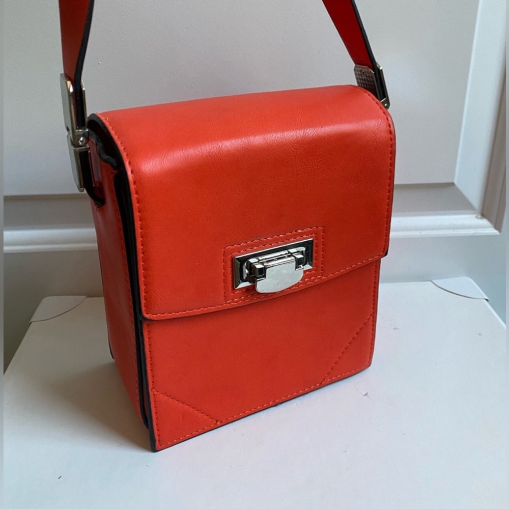 Beautiful Zara handbag
